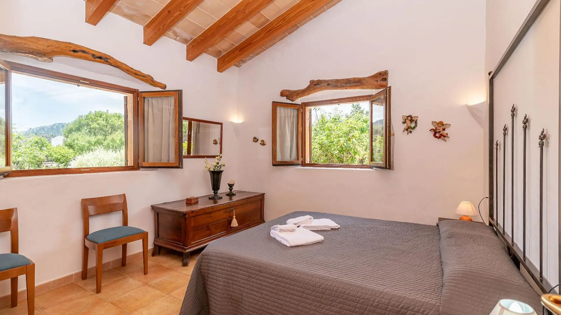 Villa Cal Beato By Sealand Villas Pollença